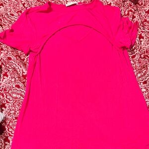 Amazon Bright Pink Short Sleeve Women's Tee